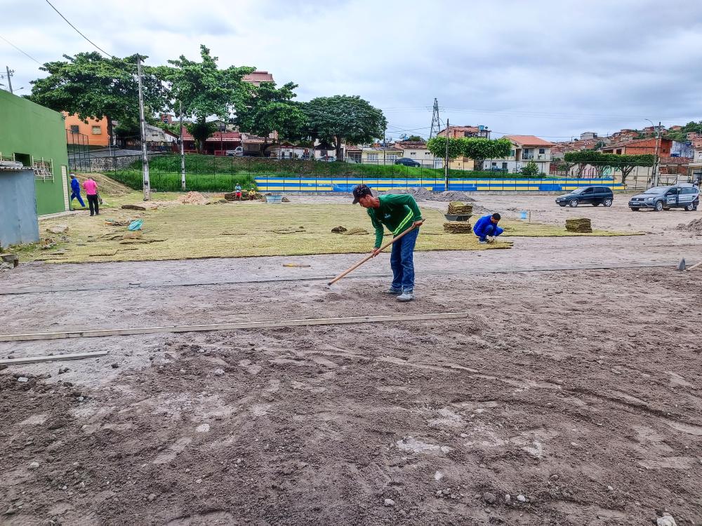 Ipiaú: requalificação do Complexo Esportivo Mané Grande avança em passos largos 