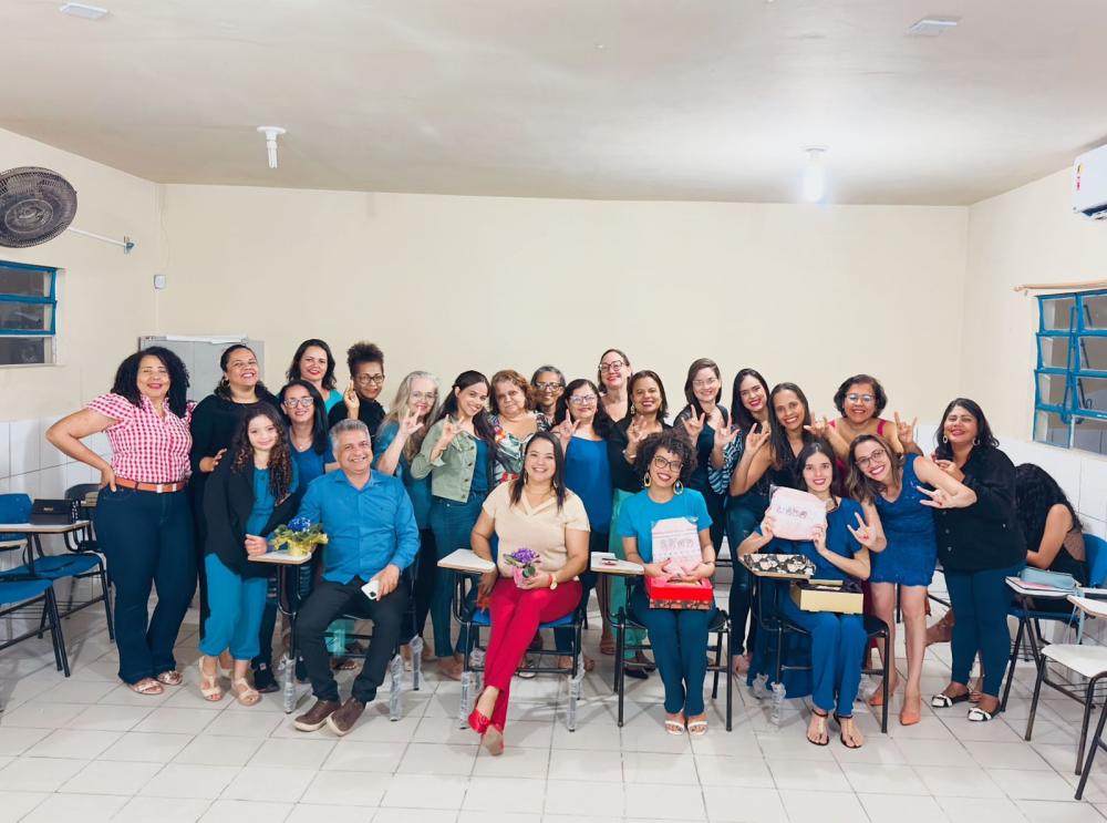 Secretaria de Educação comemora mais uma vez o sucesso do curso de libras para os seus profissionais