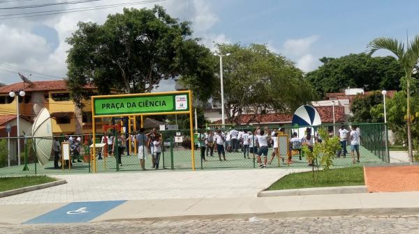 Estudantes vivenciam grandes experiências lúdicas e interativas na Praça da Ciência