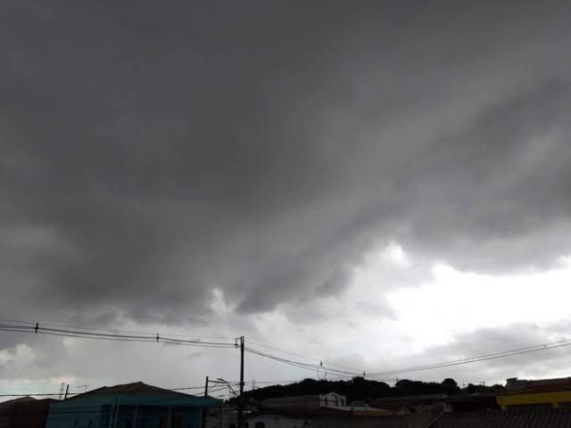 Prefeitura de Ipiaú alerta por meio do INMET possibilidade de fortes chuvas 