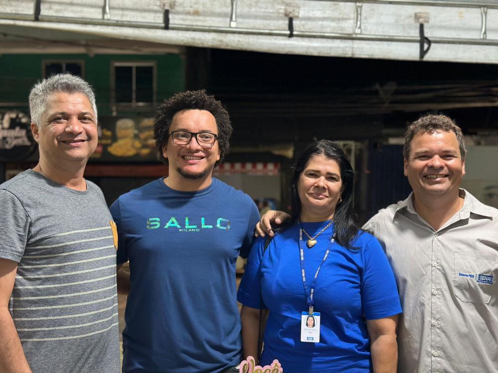 EJA Profissionalizante na Praça teve demonstração de cursos para comunidade 