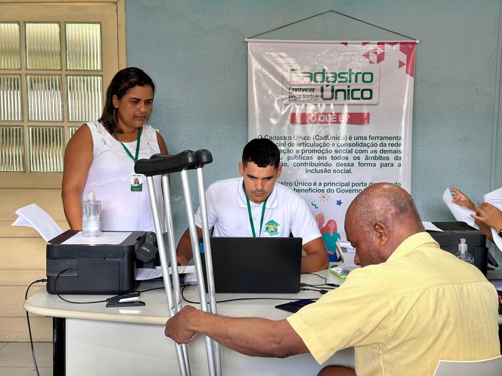 Ipiaú: Equipe do Social leva atendimento até os idosos da Fundação Casa Deraldina de Amparo