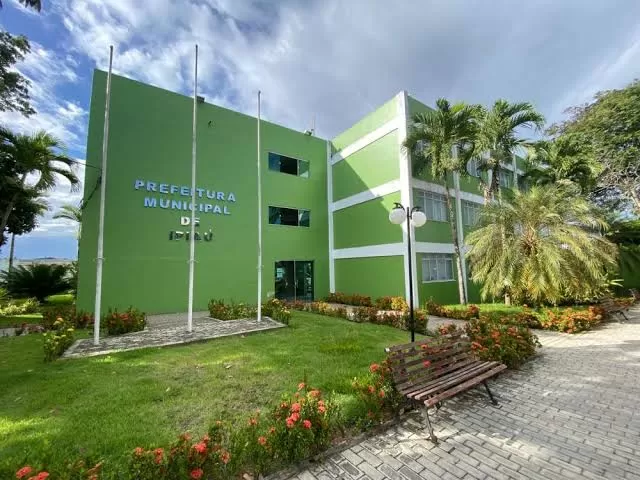 Prefeitura de Ipiaú paga antecipadamente segunda parcela do 13º salário aos servidores municipais