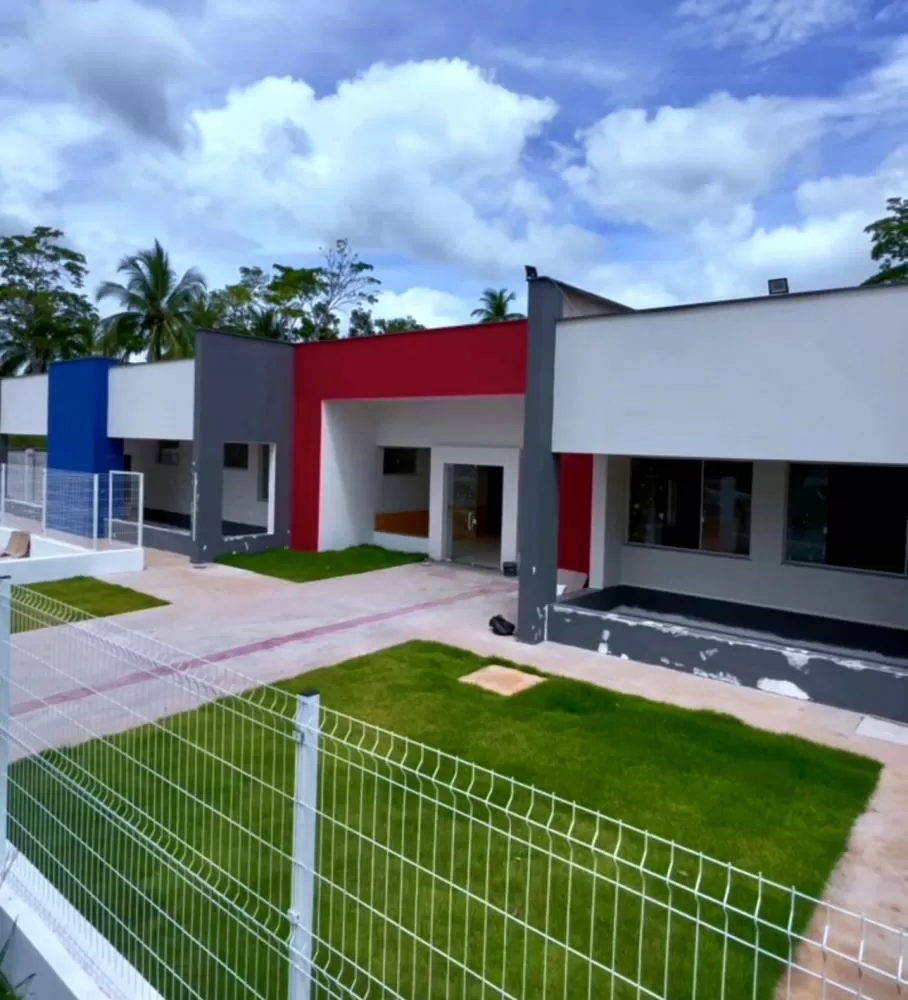 Reforçando compromisso com a educação infantil, Prefeitura acelera construção de nova creche no centro de Ipiaú