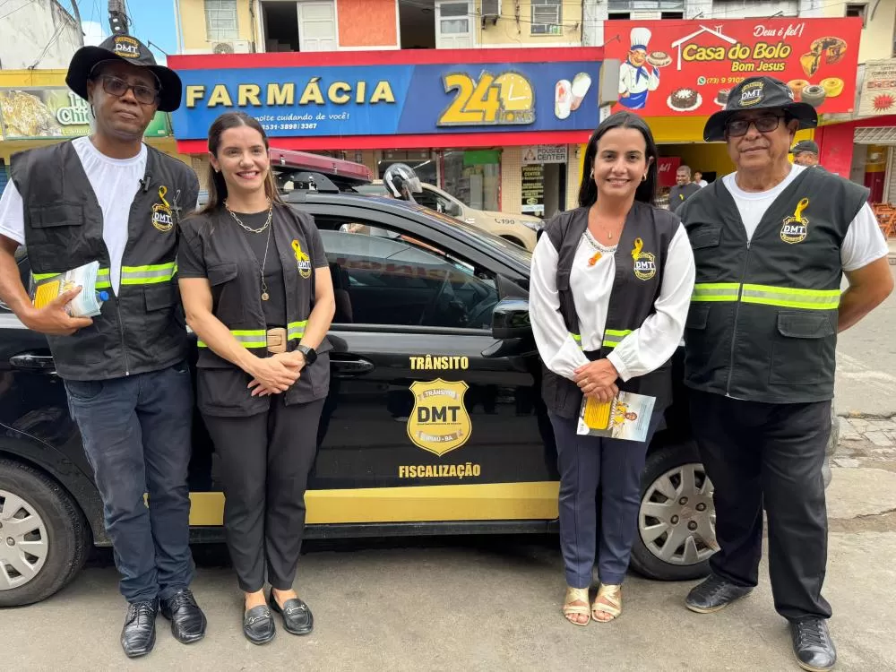 Prefeitura de Ipiaú realiza blitz educativa na Praça do Cinquentenário dentro da programação do Maio Amarelo
