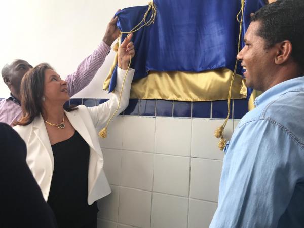 Prefeita Maria inaugura reforma da Escola Profª Alda Cássia