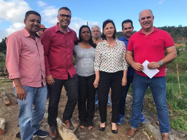 Prefeita Maria vistoria obras de reforma do frigorífico municipal