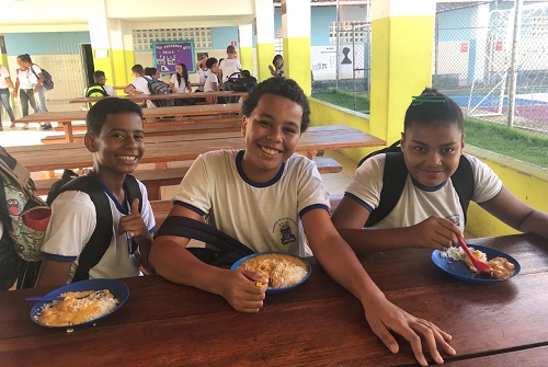 Prefeitura garante merenda de qualidade nutricional para mais de 7 mil alunos