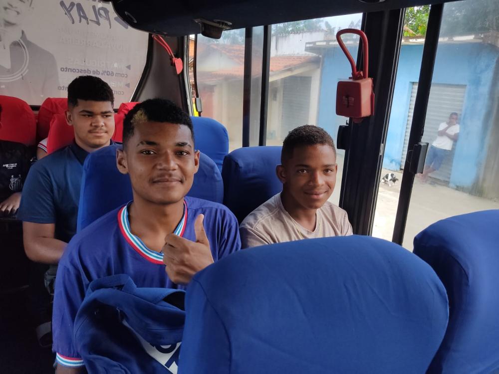 Transporte escolar da zona rural retornou suas atividades nesta terça-feira 