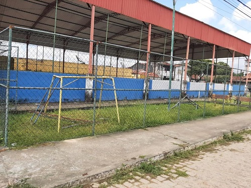 Prefeita assina convênio com Sudesb para requalificação da quadra poliesportiva São Roque