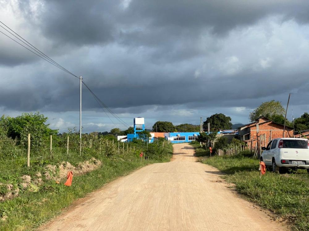 Trecho da BR-330 que dá acesso ao Cetep e Uneb terá pavimentação asfáltica