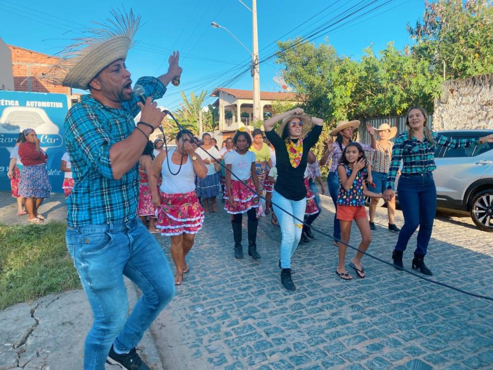 Secretaria de Ação Social promove festa junina para os usuários dos CRAS 