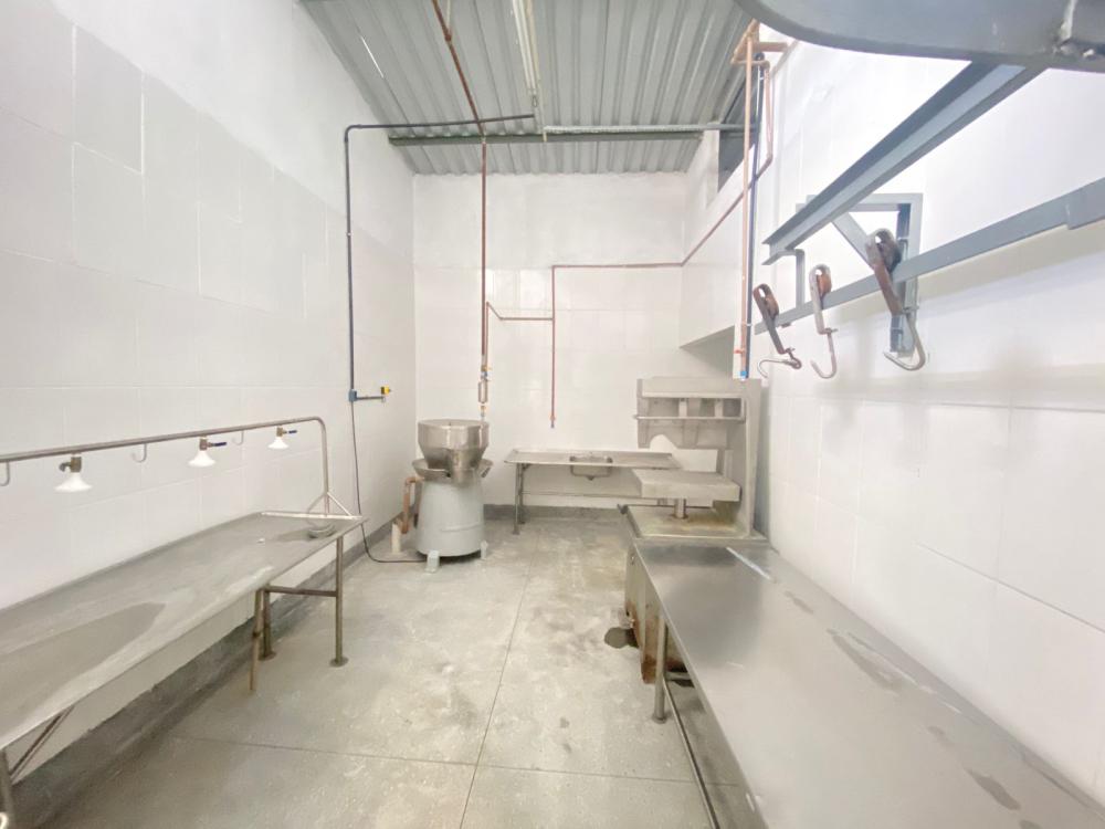 ADAB emite certificado de autorização da reabertura do abatedouro frigorífico requalificado de Ipiaú